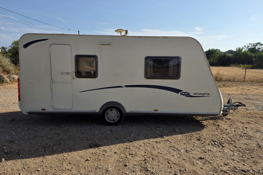 caravane CARAVELAIR 460 ALLEGRA 2012